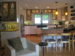 photo of kitchen